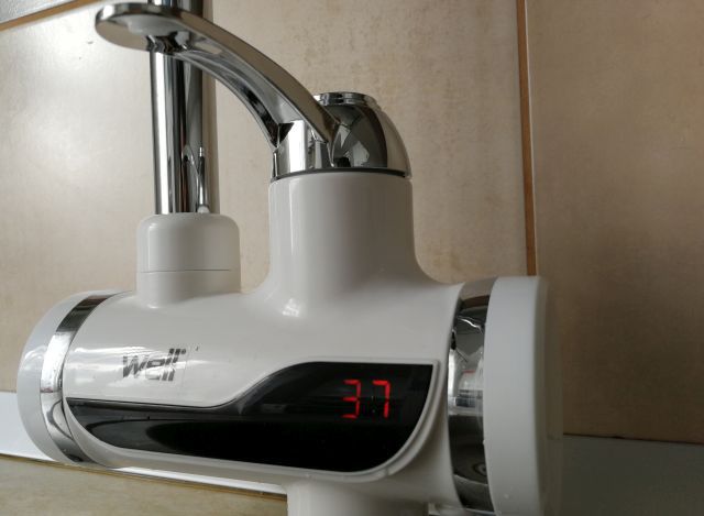 Waterfall Well Robinet Electric Cu Afisaj Led Review Go4it