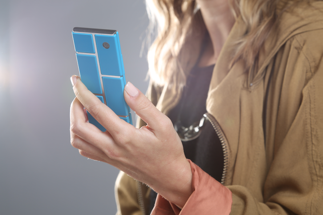 Smartphone-ul modular de la Motorola ar putea deveni comercial în 2014