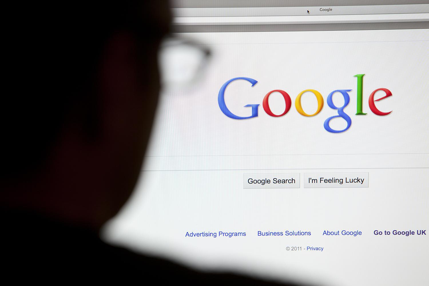 Cele Mai Populare Căutări Ale Romanilor Pe Google In 2016 Iphone 7 Euro 2016 Si Cine E Cucuveaua Mov Sunt In Topuri Go4it